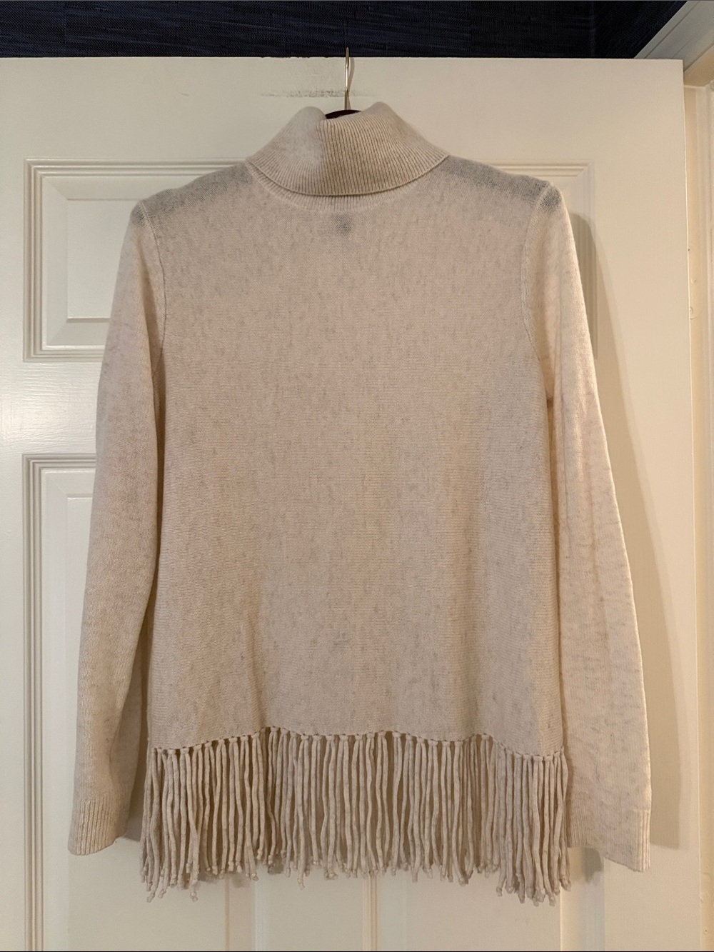 Aqua cashmere turtleneck medium